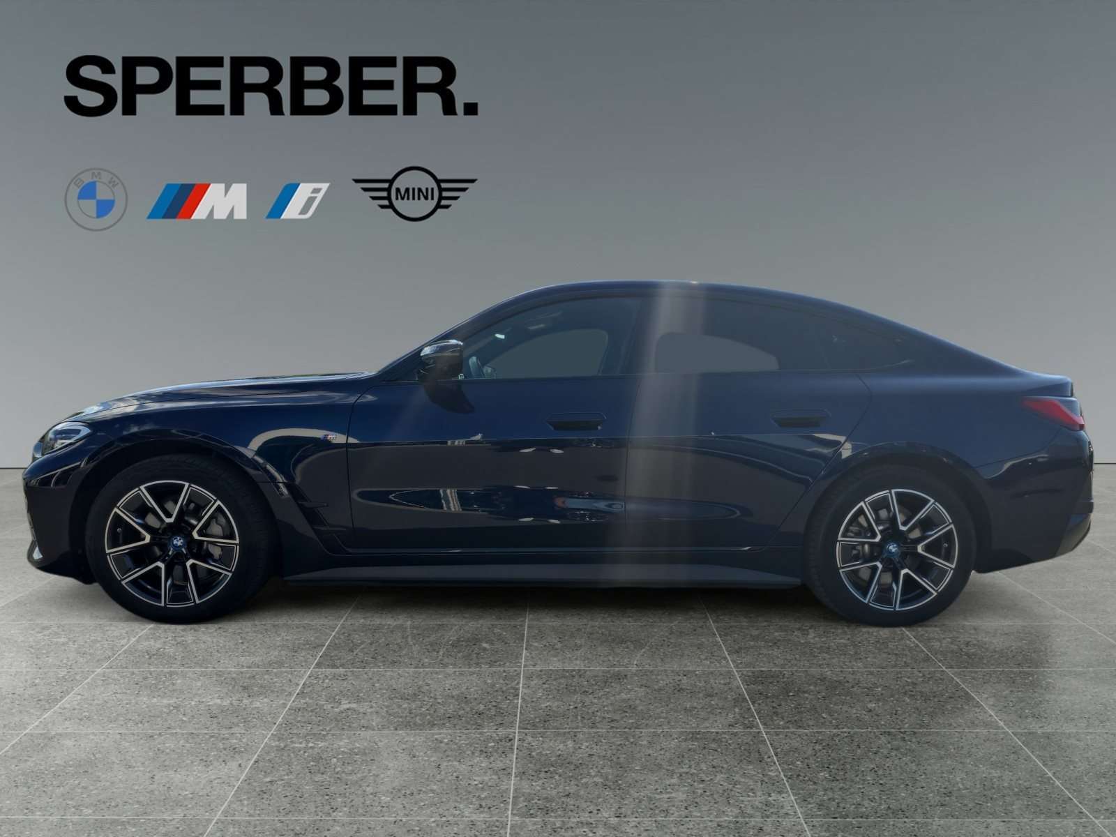 Fahrzeugbild eines BMW i4