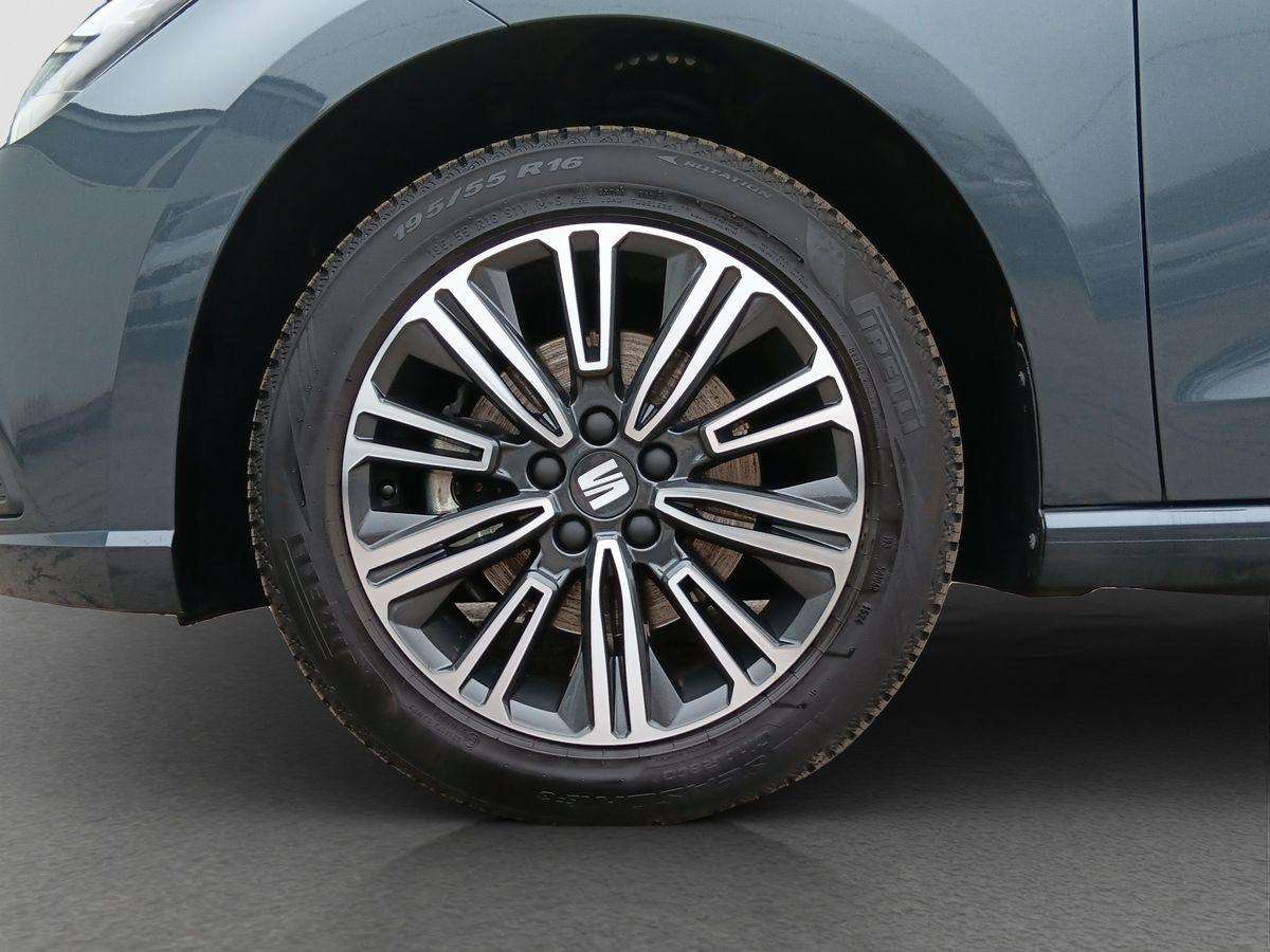 Fahrzeugbild eines SEAT Ibiza