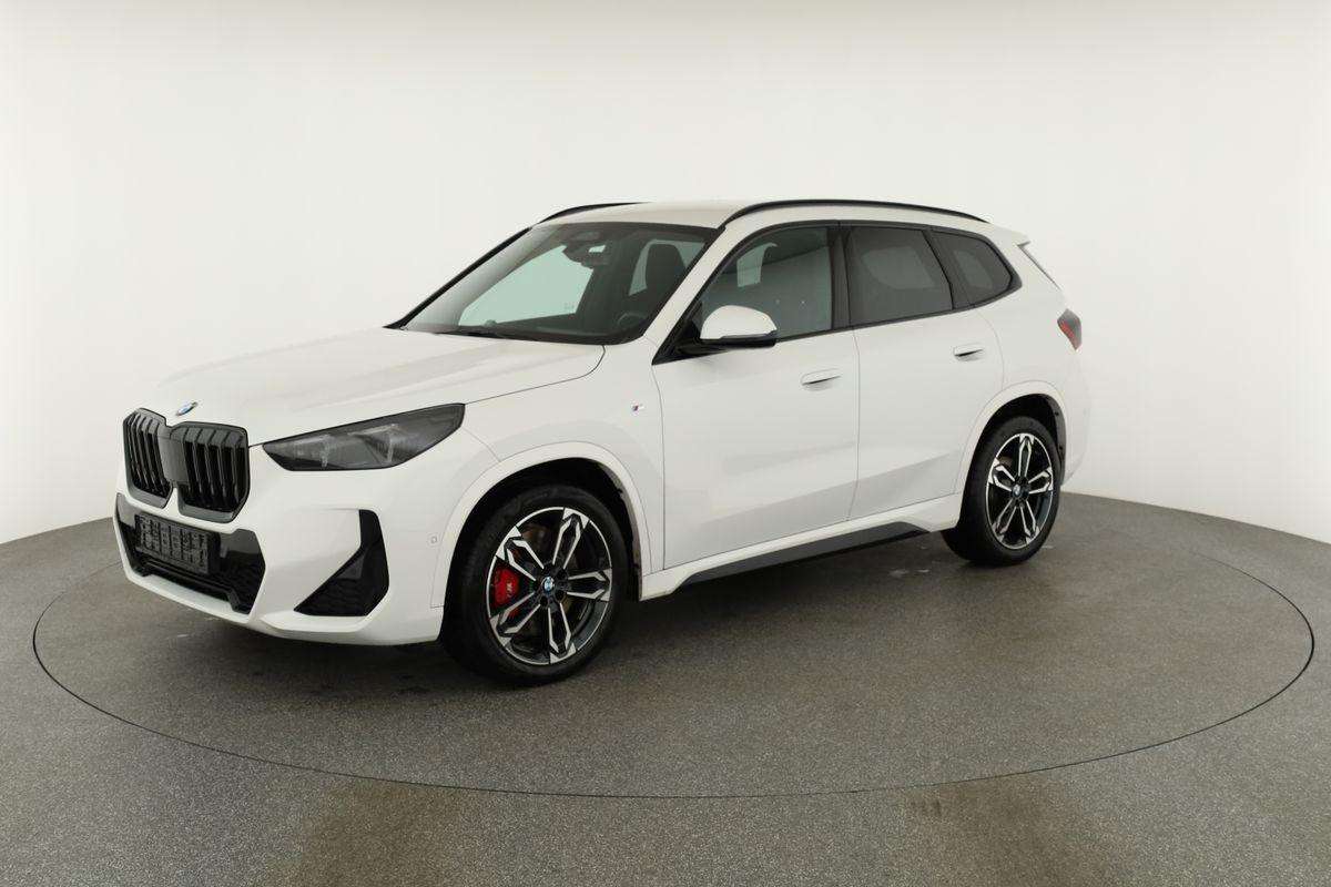 Fahrzeugbild eines BMW X1