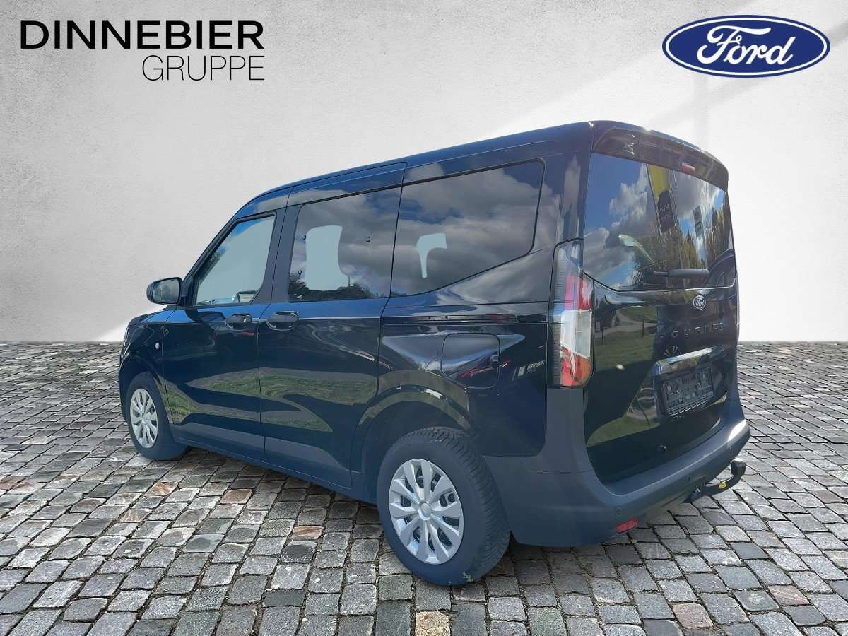 Fahrzeugbild eines Ford Tourneo Courier
