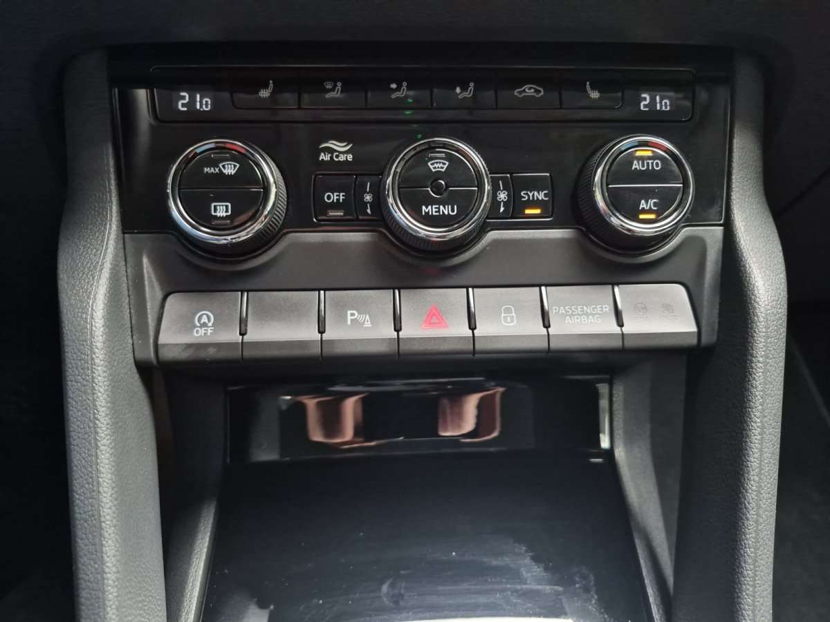 Fahrzeugbild eines Skoda Karoq