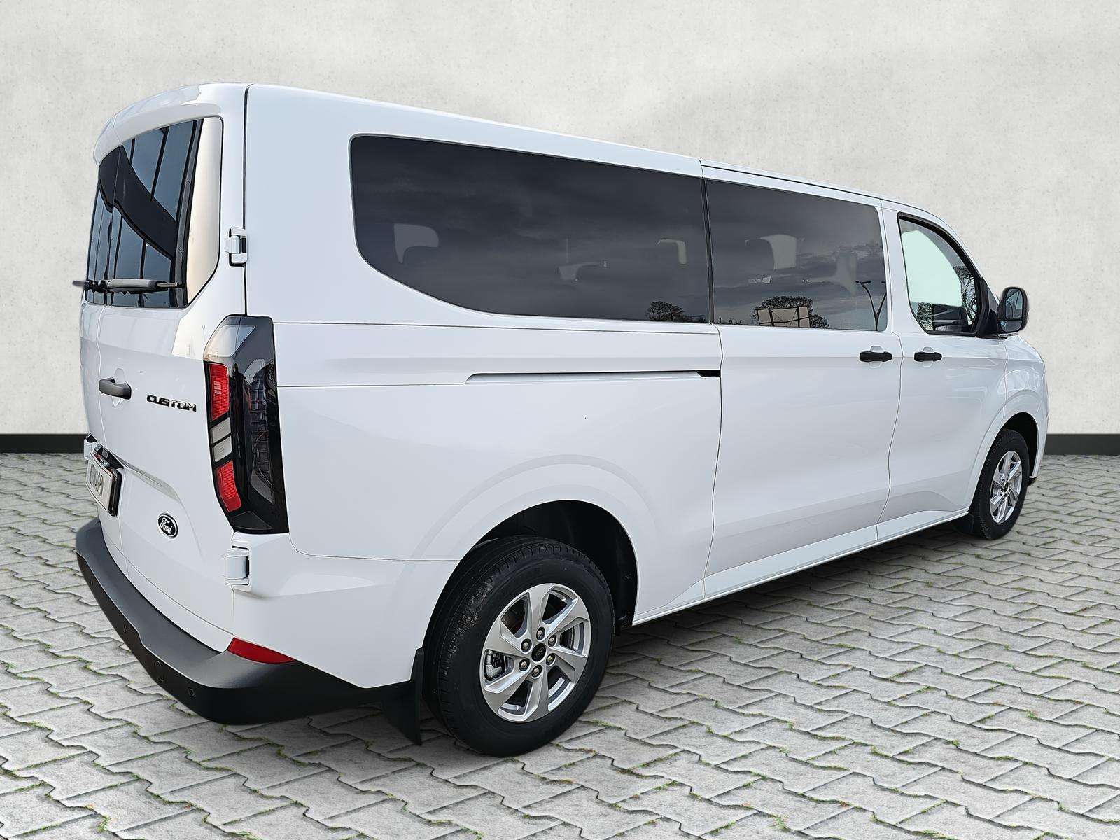 Fahrzeugbild eines Ford Transit Custom