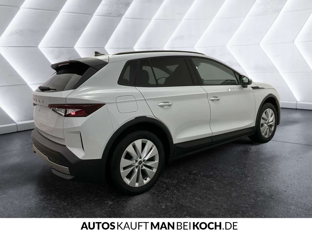 Fahrzeugbild eines Skoda ELROQ