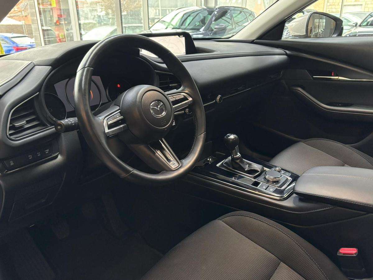 Fahrzeugbild eines Mazda CX-30