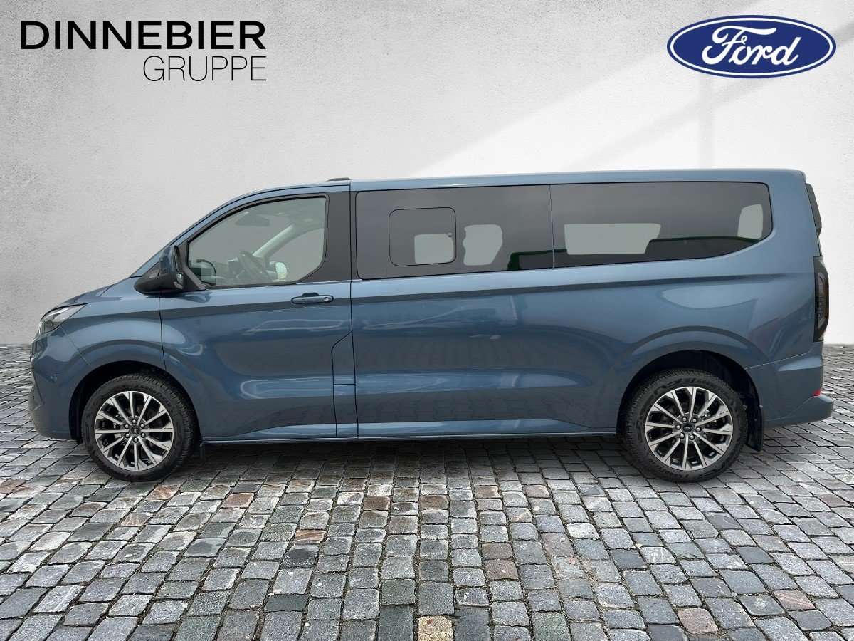 Fahrzeugbild eines Ford Tourneo Custom