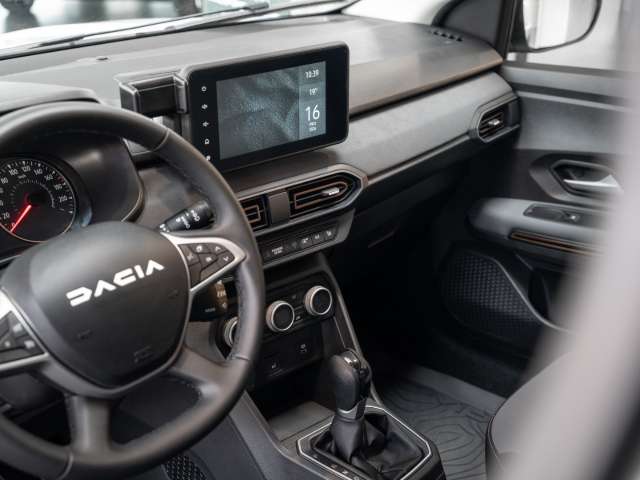 Fahrzeugbild eines Dacia Sandero