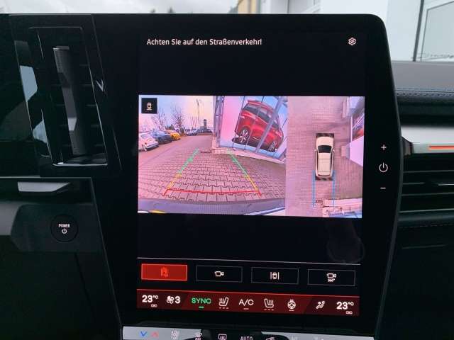 Fahrzeugbild eines Renault Scenic E-TECH