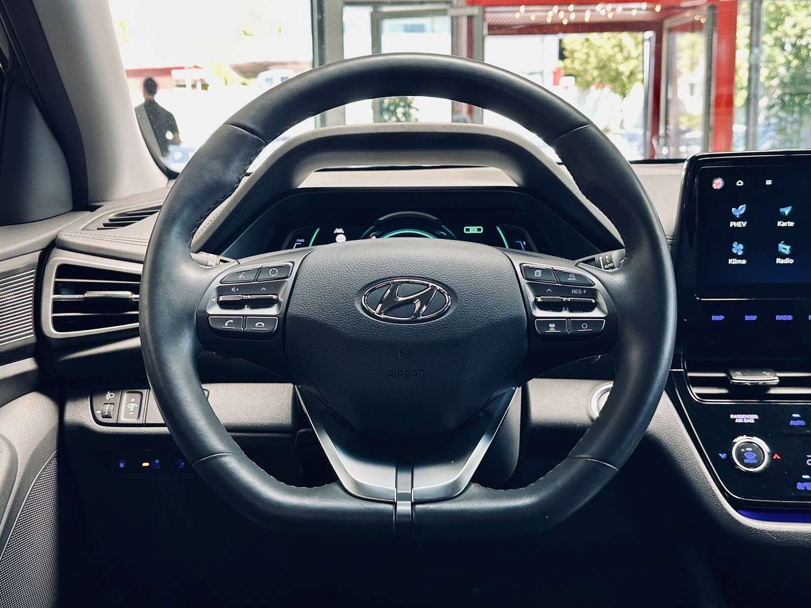 Fahrzeugbild eines Hyundai IONIQ