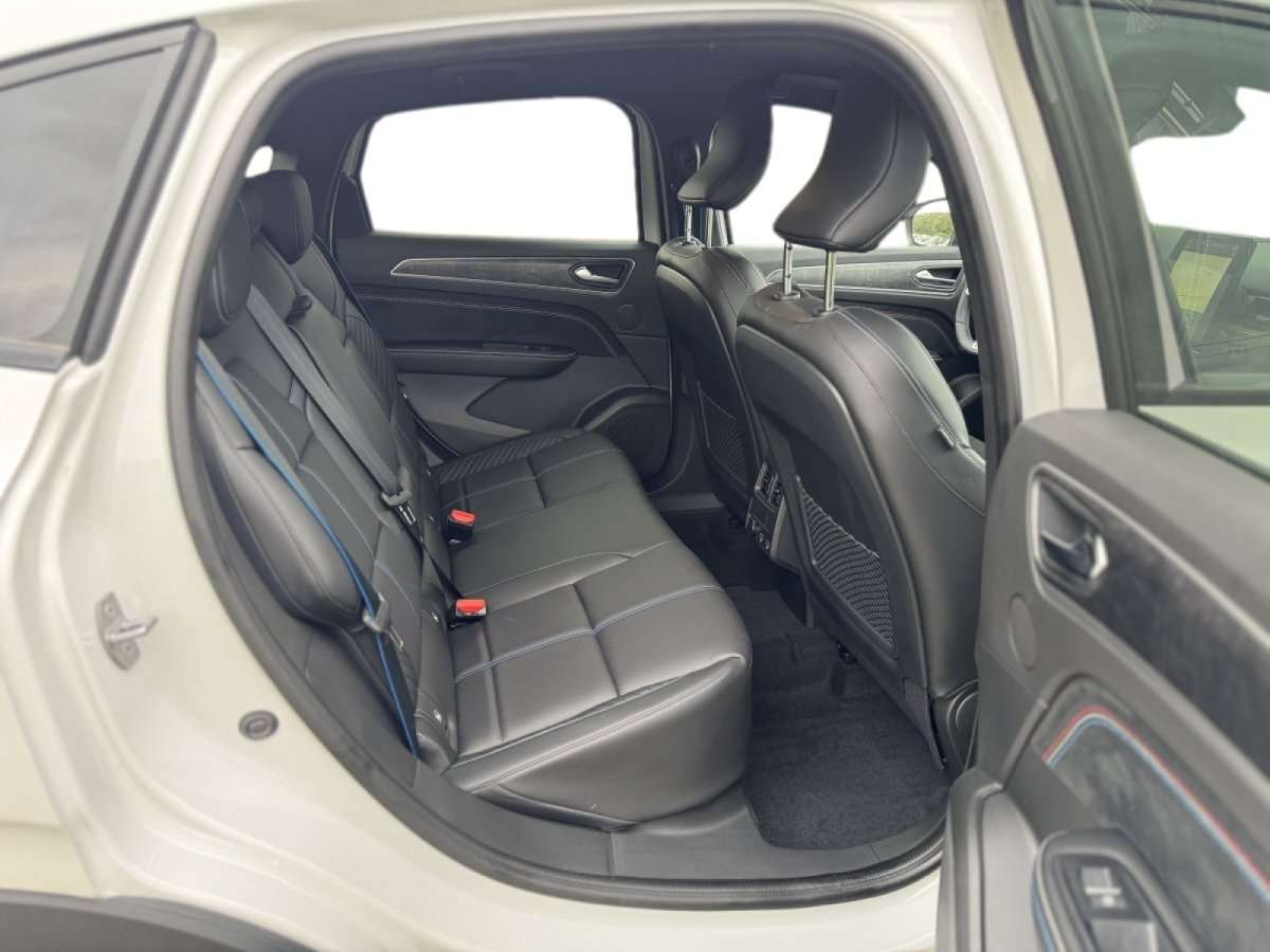 Fahrzeugbild eines Renault Arkana