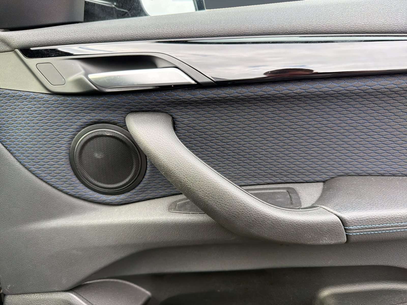 Fahrzeugbild eines BMW X2