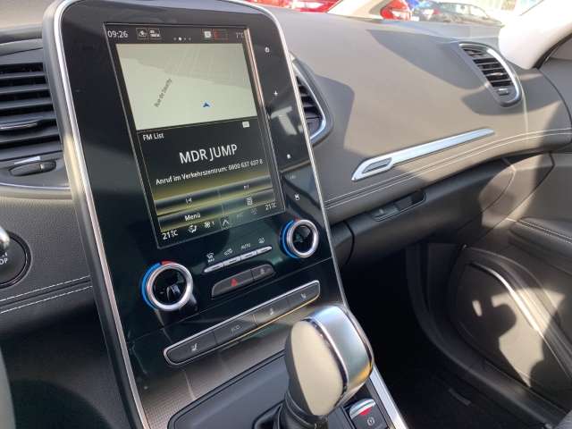 Fahrzeugbild eines Renault Grand Scénic