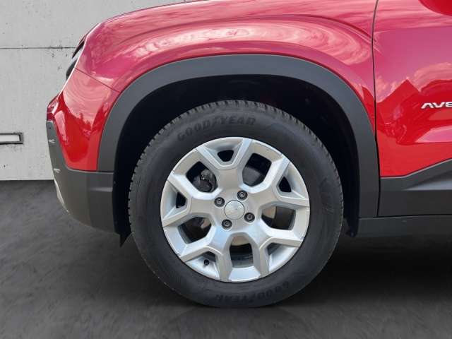 Fahrzeugbild eines Jeep Avenger