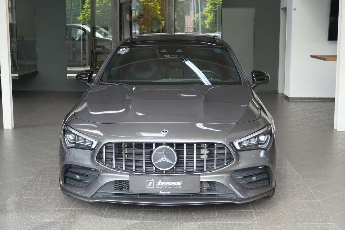 Fahrzeugbild eines Mercedes-Benz CLA