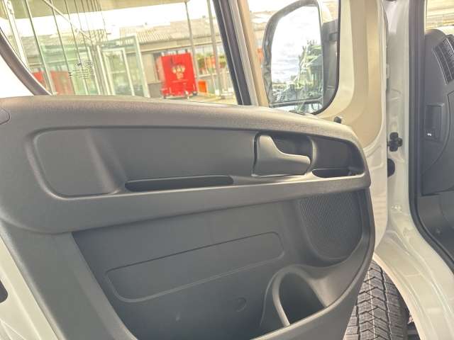Fahrzeugbild eines Opel Movano