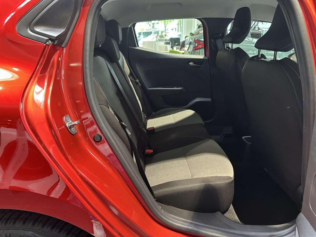 Fahrzeugbild eines Renault Clio