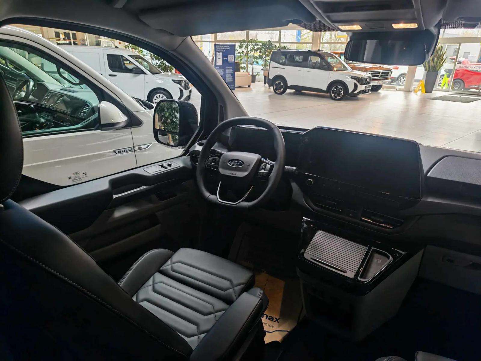 Fahrzeugbild eines Ford Tourneo Custom