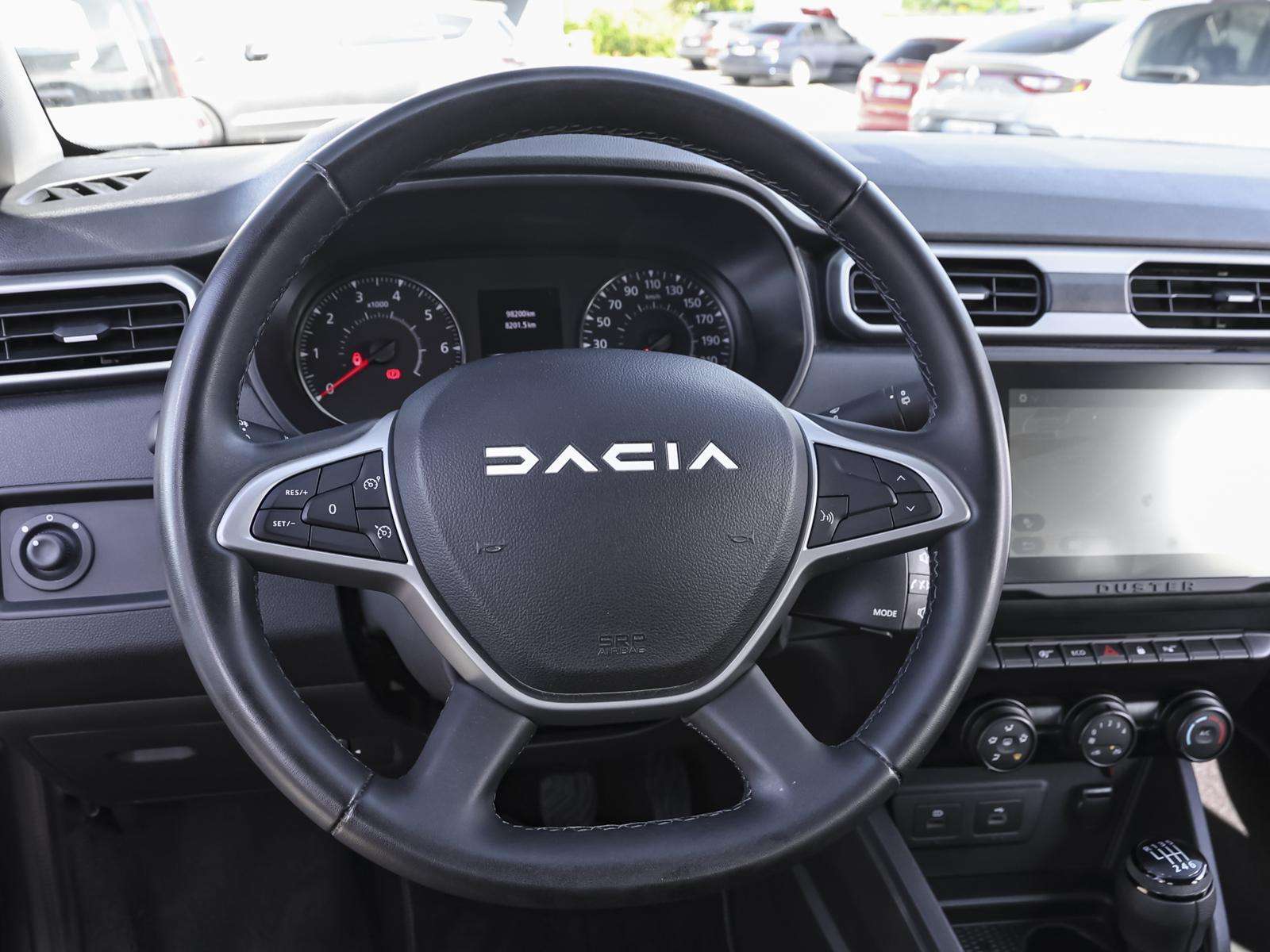 Fahrzeugbild eines Dacia Duster