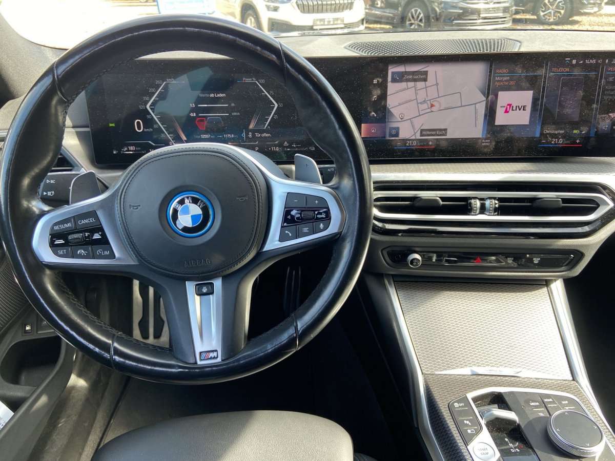 Fahrzeugbild eines BMW 3er-Reihe