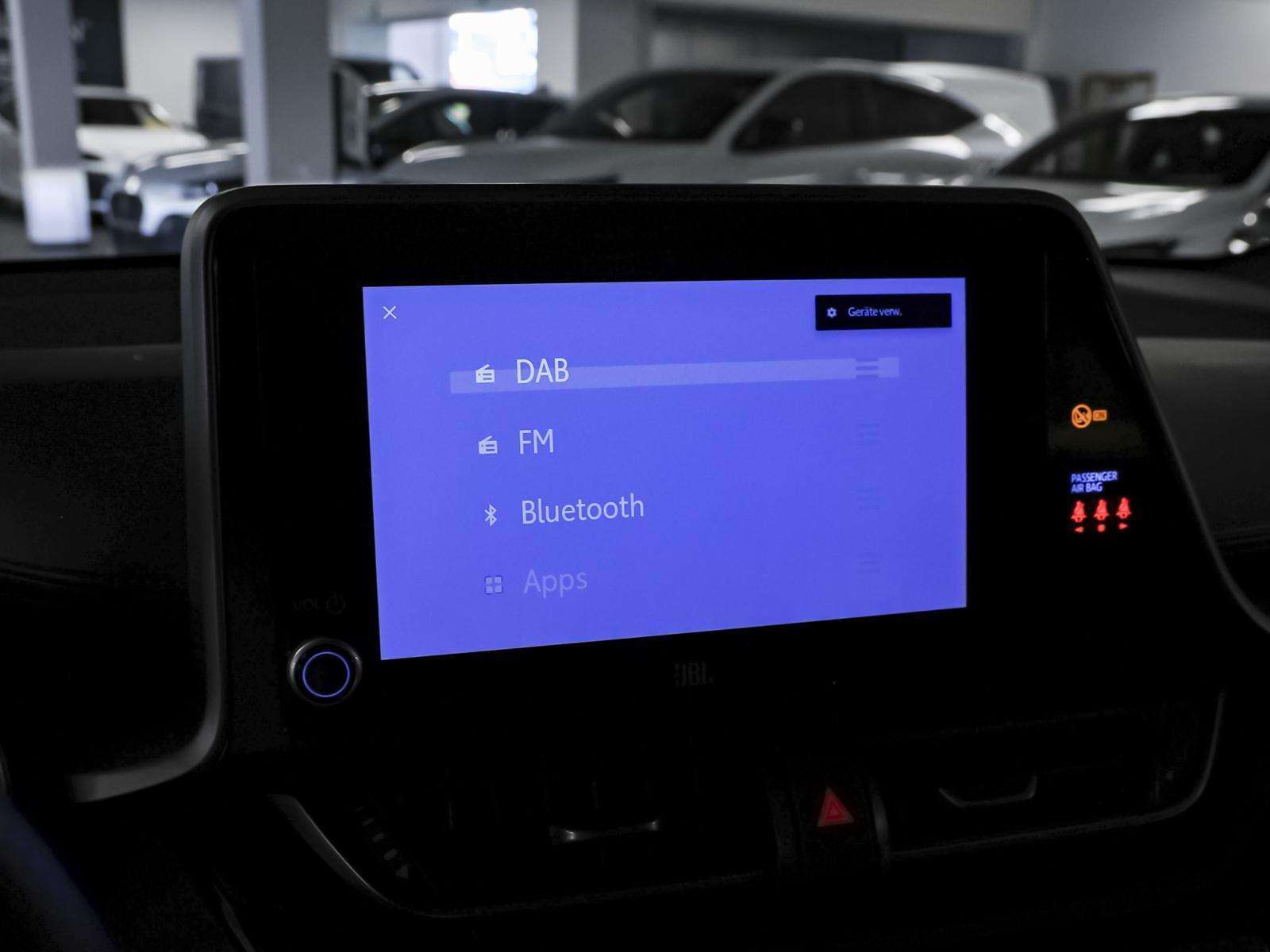 Fahrzeugbild eines Toyota C-HR