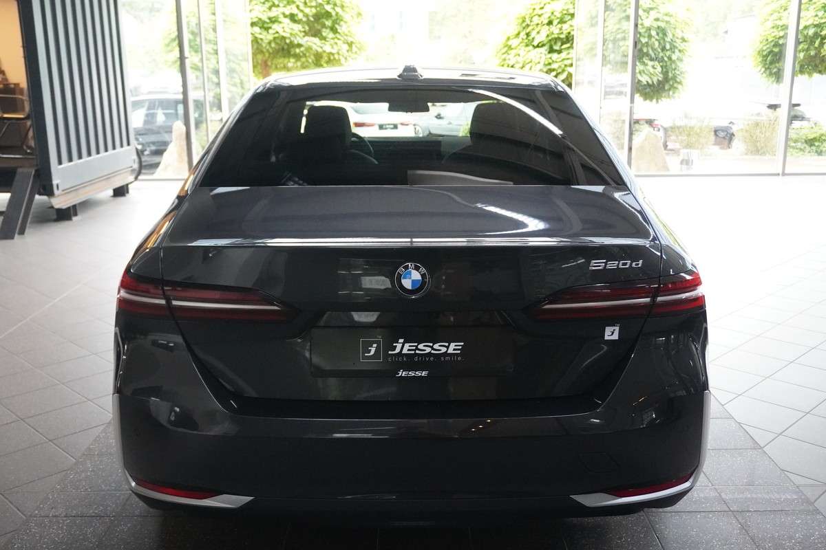 Fahrzeugbild eines BMW 5er-Reihe