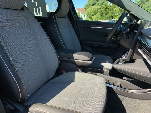 Fahrzeugbild eines Renault Scenic E-TECH
