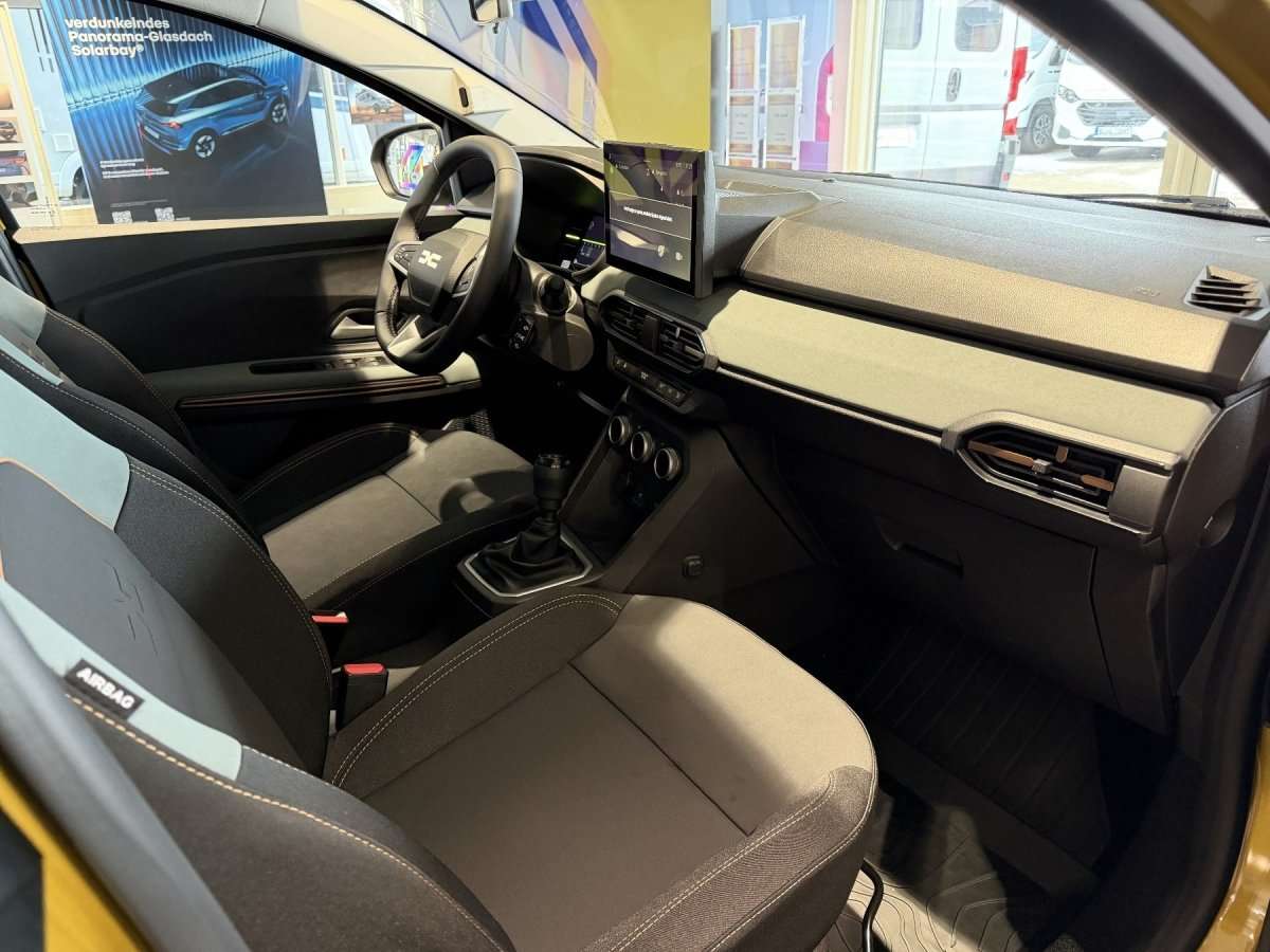 Fahrzeugbild eines Dacia Sandero