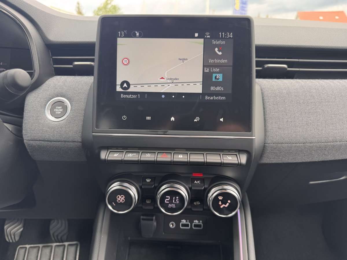 Fahrzeugbild eines Renault Clio