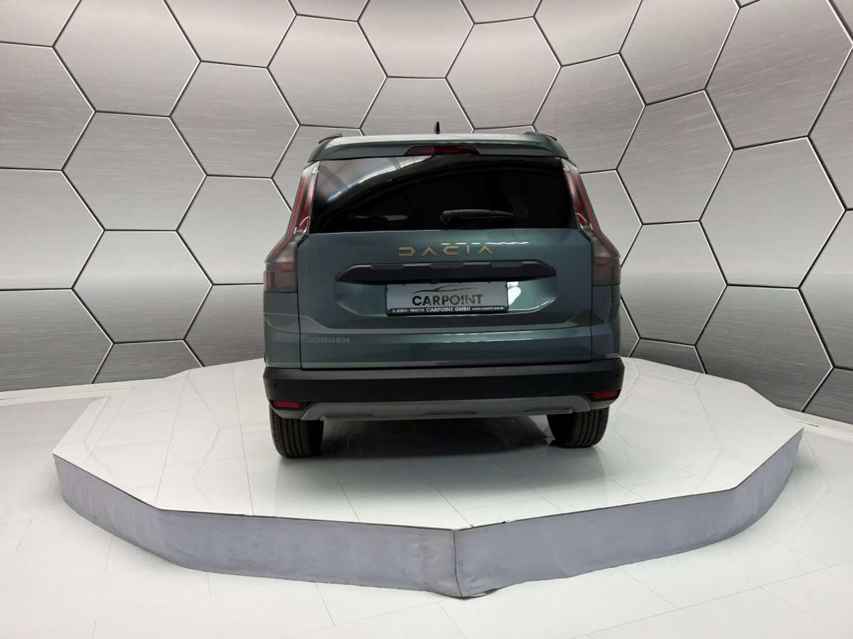 Fahrzeugbild eines Dacia Jogger