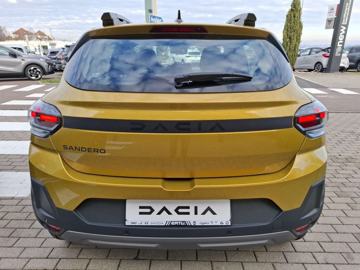 Fahrzeugbild eines Dacia Sandero