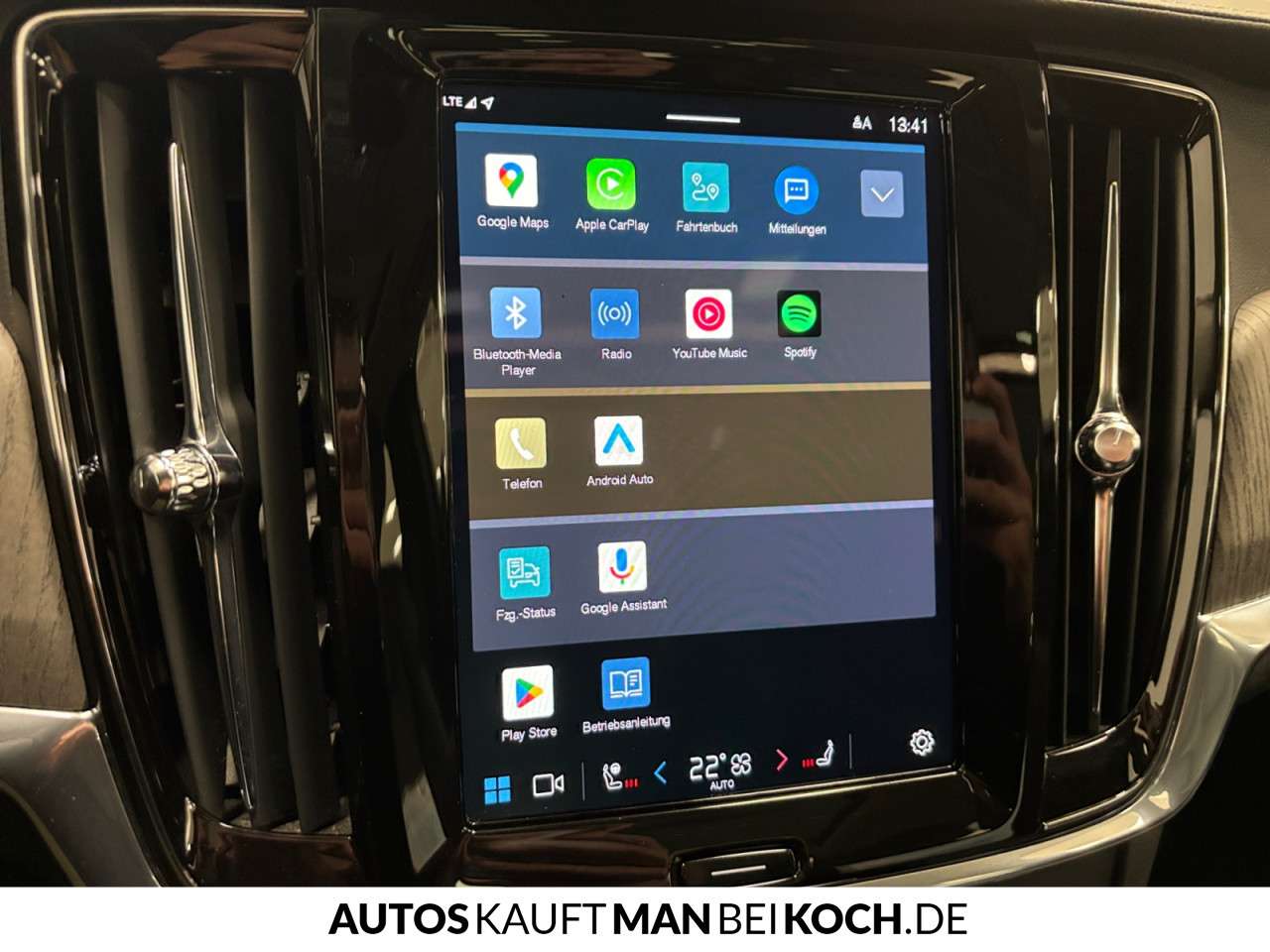 Fahrzeugbild eines Volvo V90