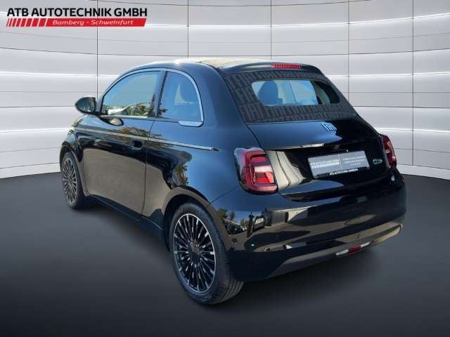 Fahrzeugbild eines Fiat 500