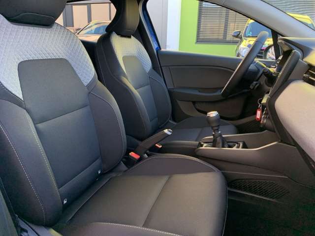 Fahrzeugbild eines Renault Clio