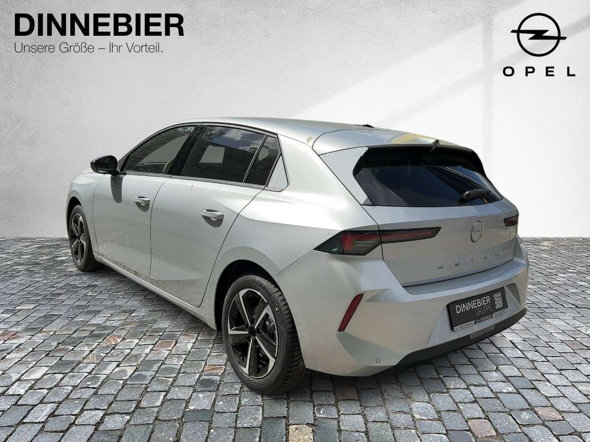 Fahrzeugbild eines Opel Astra