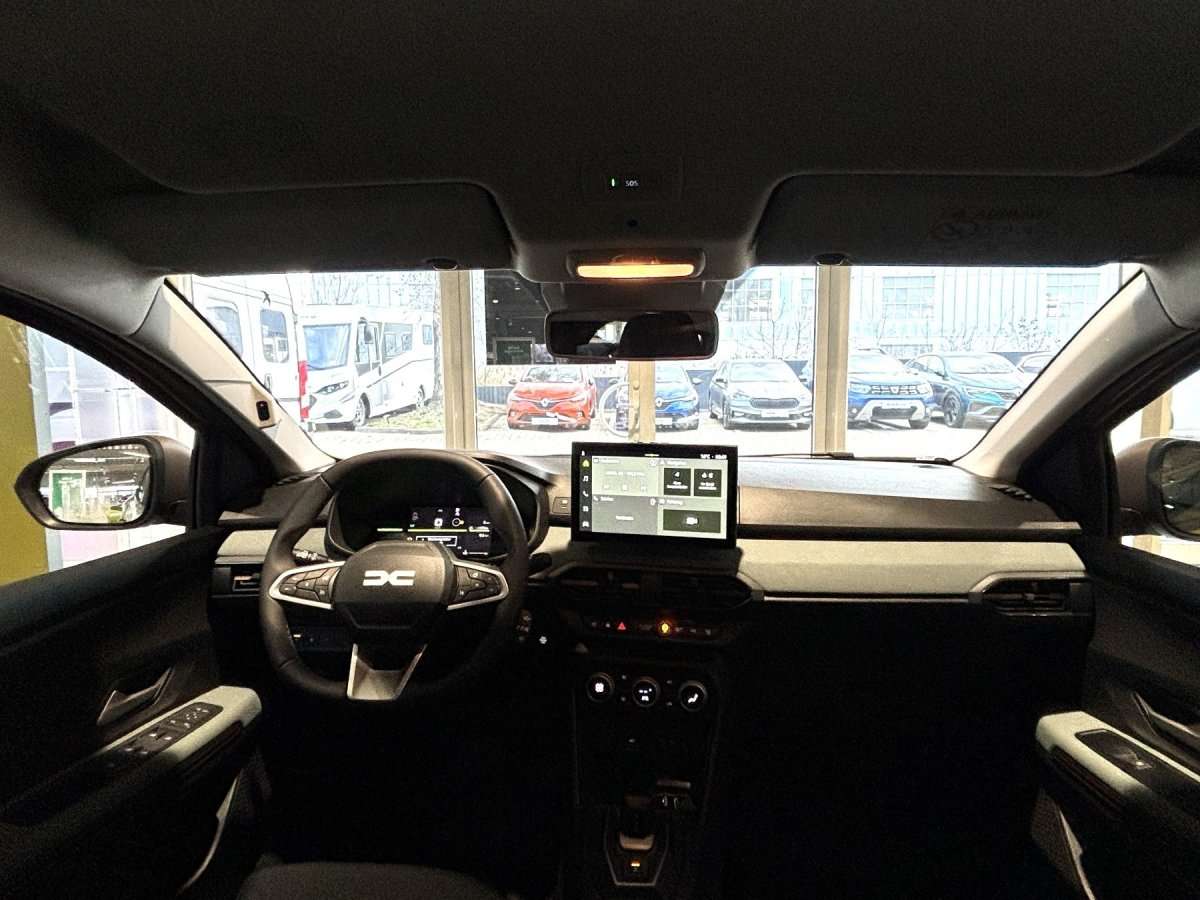 Fahrzeugbild eines Dacia Sandero