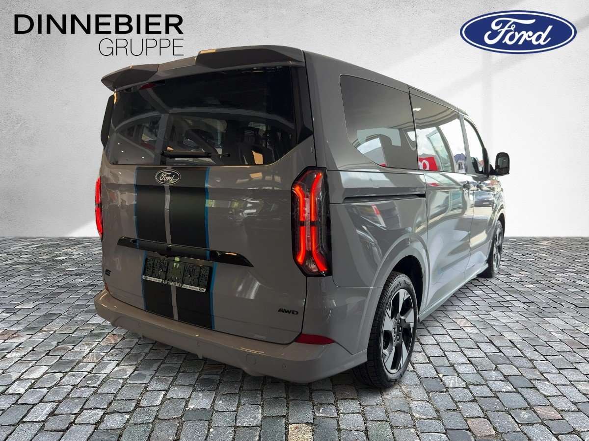 Fahrzeugbild eines Ford Tourneo Custom