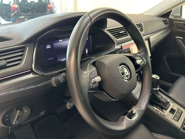 Fahrzeugbild eines Skoda Superb