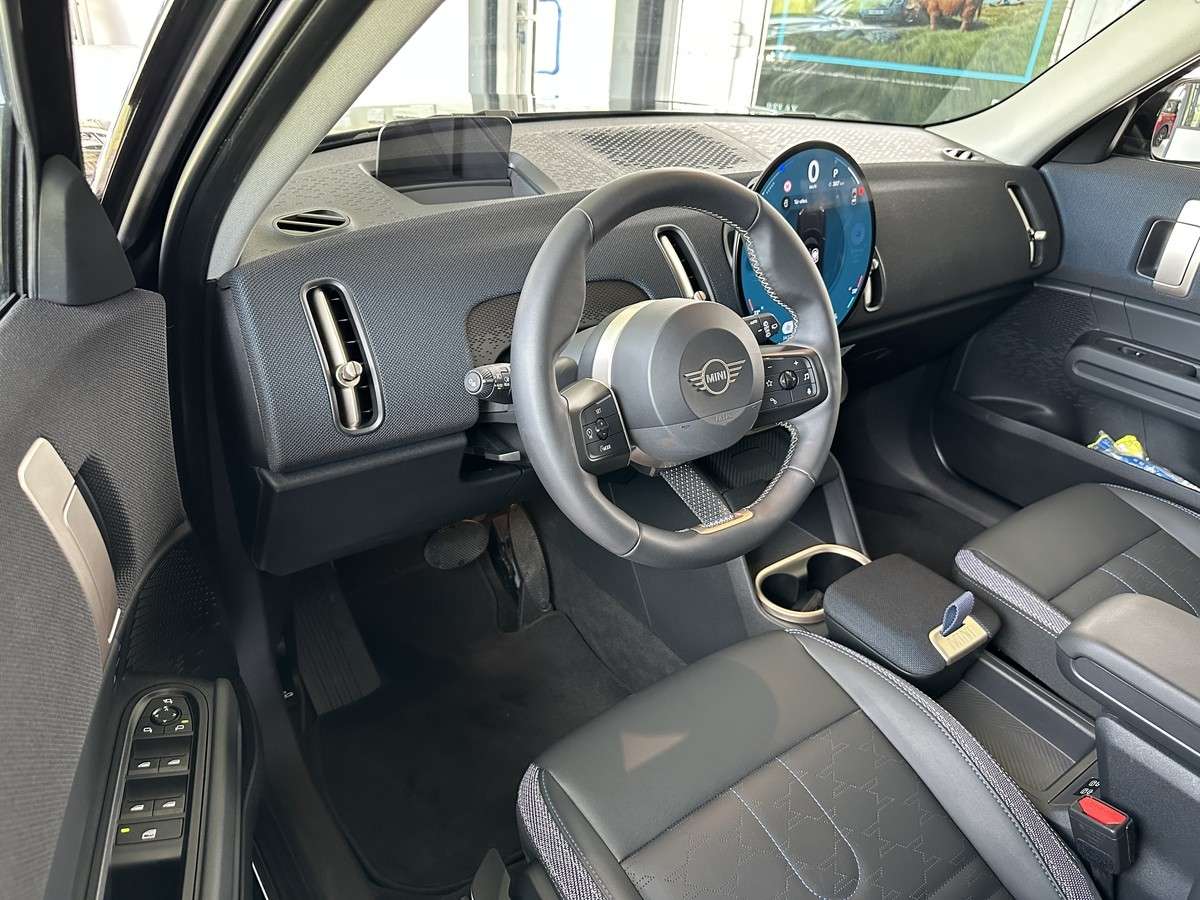 Fahrzeugbild eines MINI Countryman
