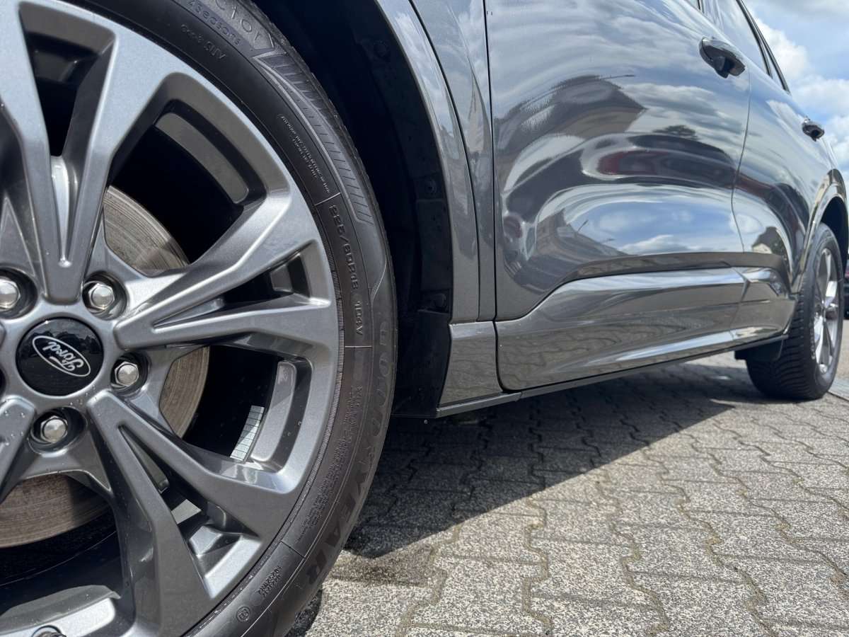 Fahrzeugbild eines Ford Kuga