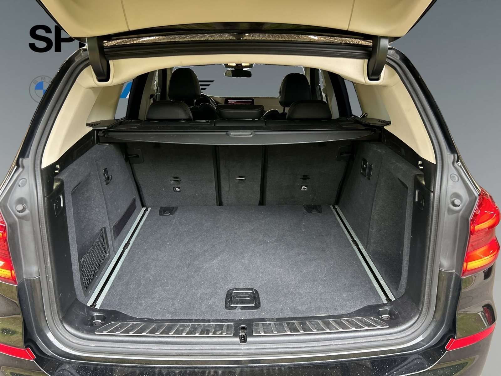 Fahrzeugbild eines BMW X3