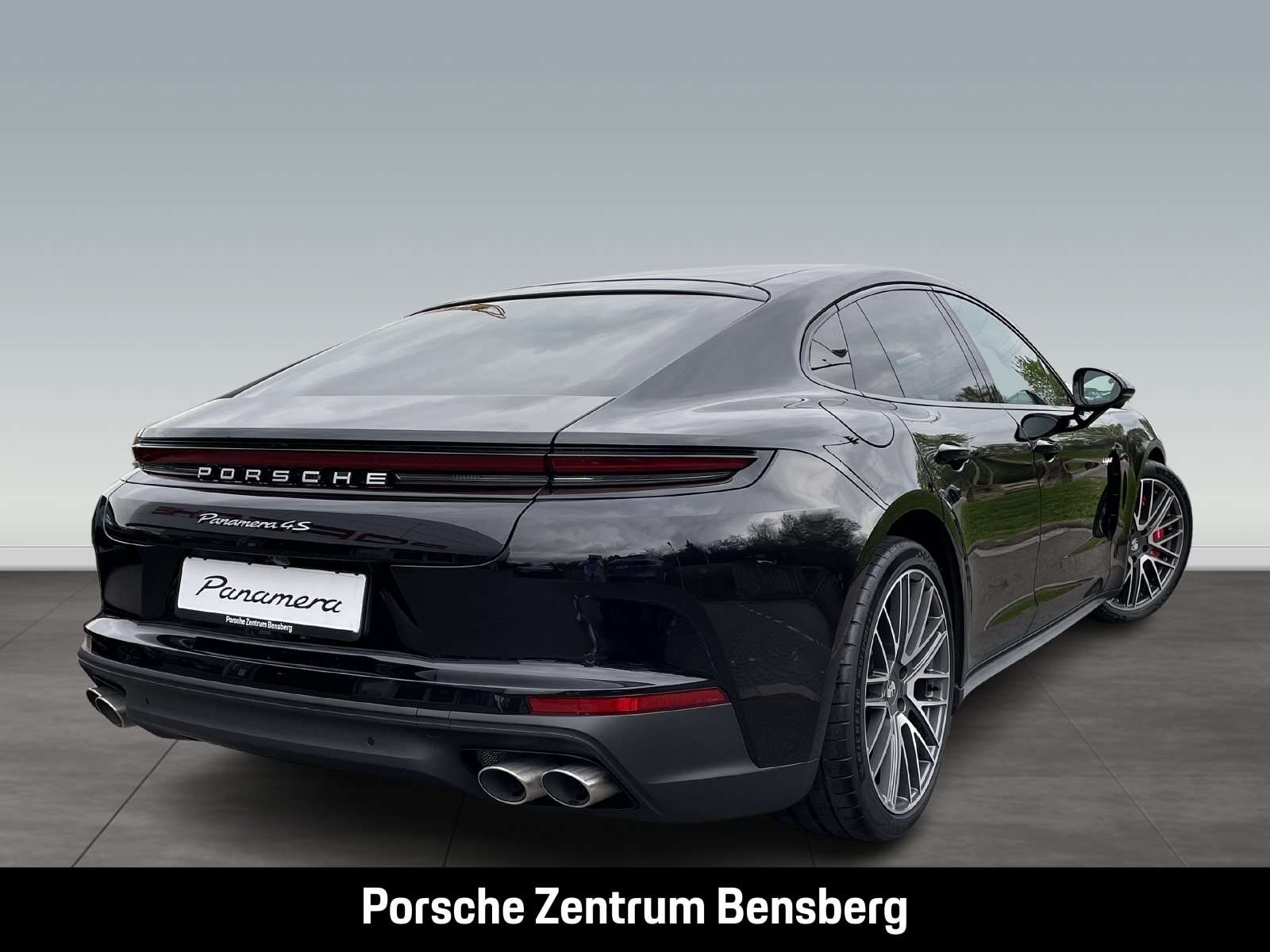 Fahrzeugbild eines Porsche Panamera