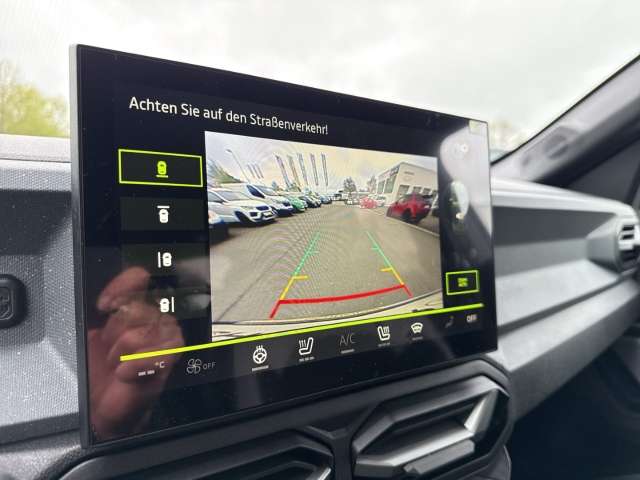 Fahrzeugbild eines Dacia Duster