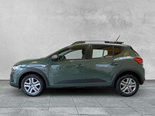 Fahrzeugbild eines Dacia Sandero