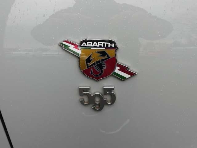 Fahrzeugbild eines Abarth 595