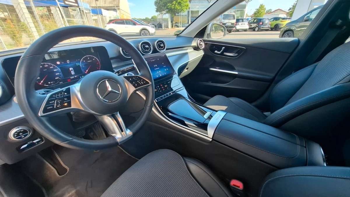 Fahrzeugbild eines Mercedes-Benz C-Klasse