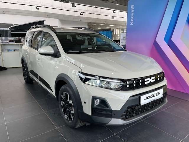 Fahrzeugbild eines Dacia Jogger