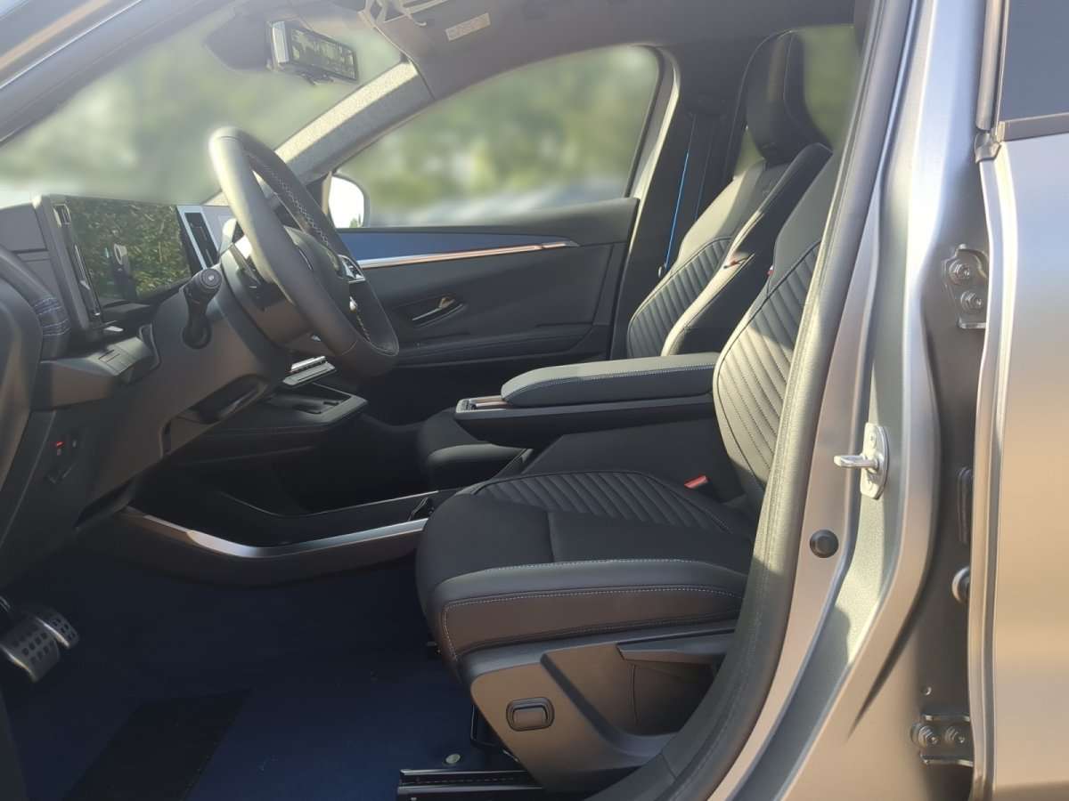 Fahrzeugbild eines Renault Scénic