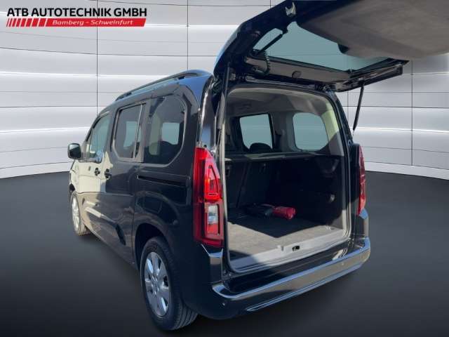 Fahrzeugbild eines Opel Combo Life