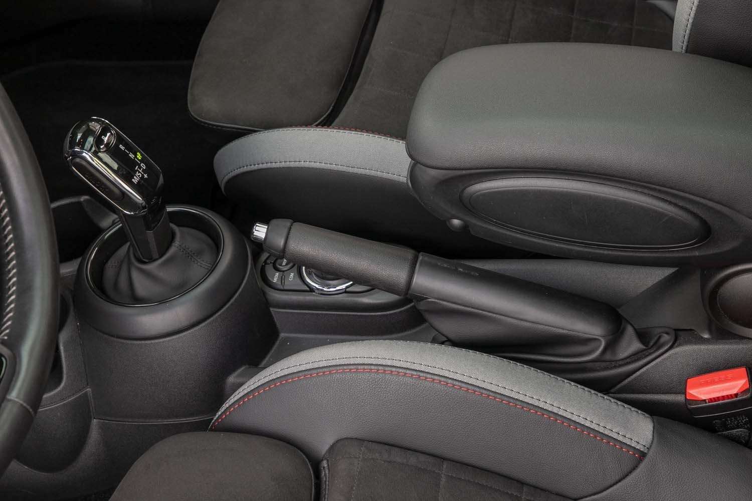Fahrzeugbild eines MINI COOPER