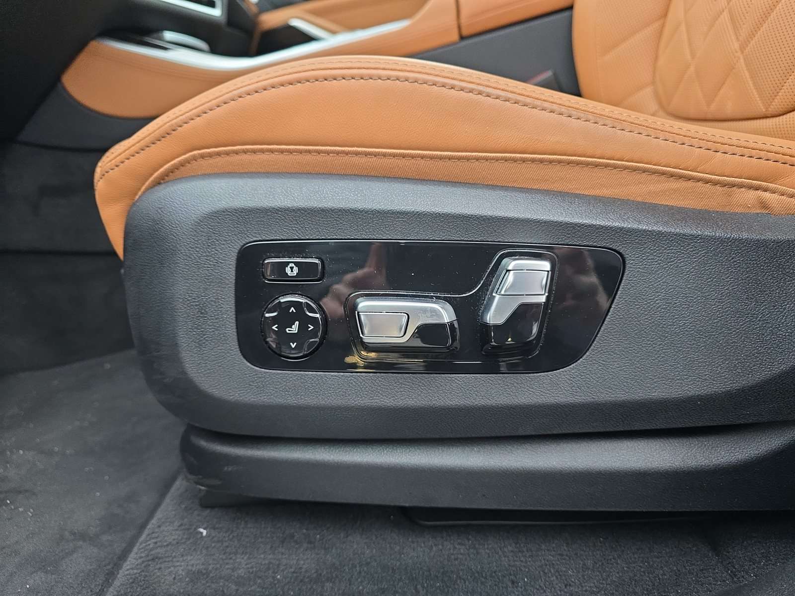 Fahrzeugbild eines BMW X5