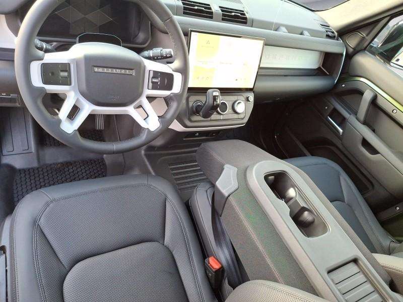 Fahrzeugbild eines Land Rover Defender